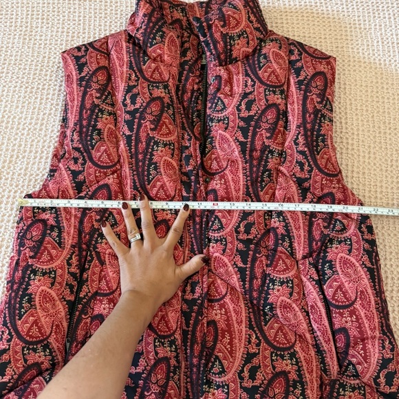 Free People Flora Puffer Vest – Pink Paisley – XS/S (oversized fit) - Picture 9 of 14